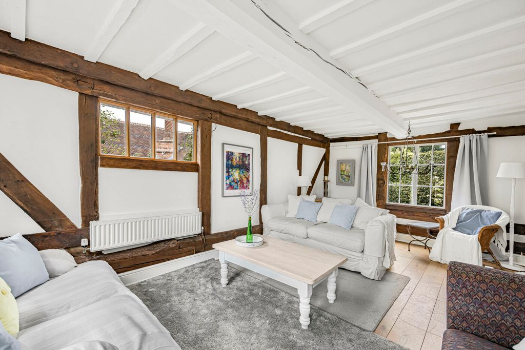 Property photo 3 of 42 Living Room