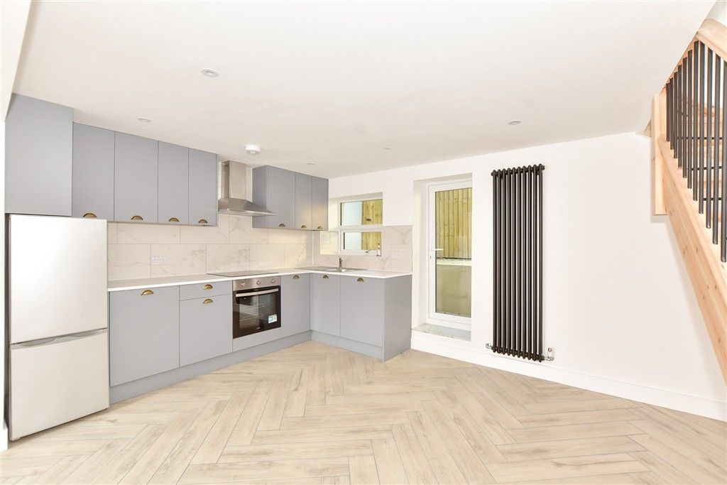 Property photo 1 of 11 Kitchen/Diner