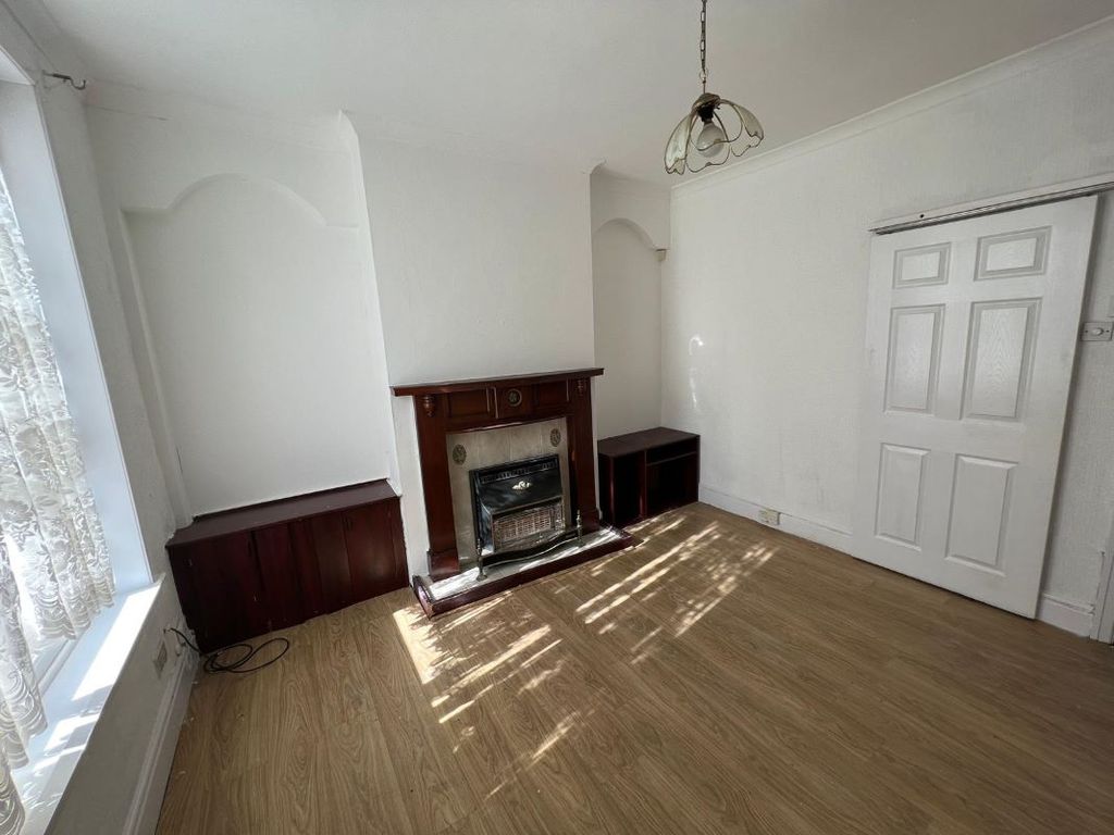 Property photo 3 of 10 Image 3