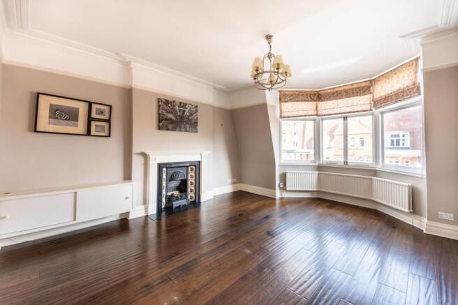 Property photo 1 of 12 3Â Bedroom Flat For Rent