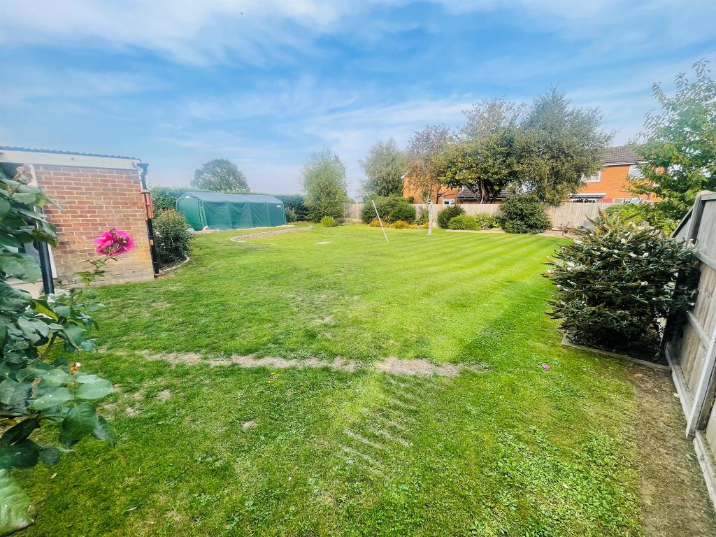Property photo 3 of 4
