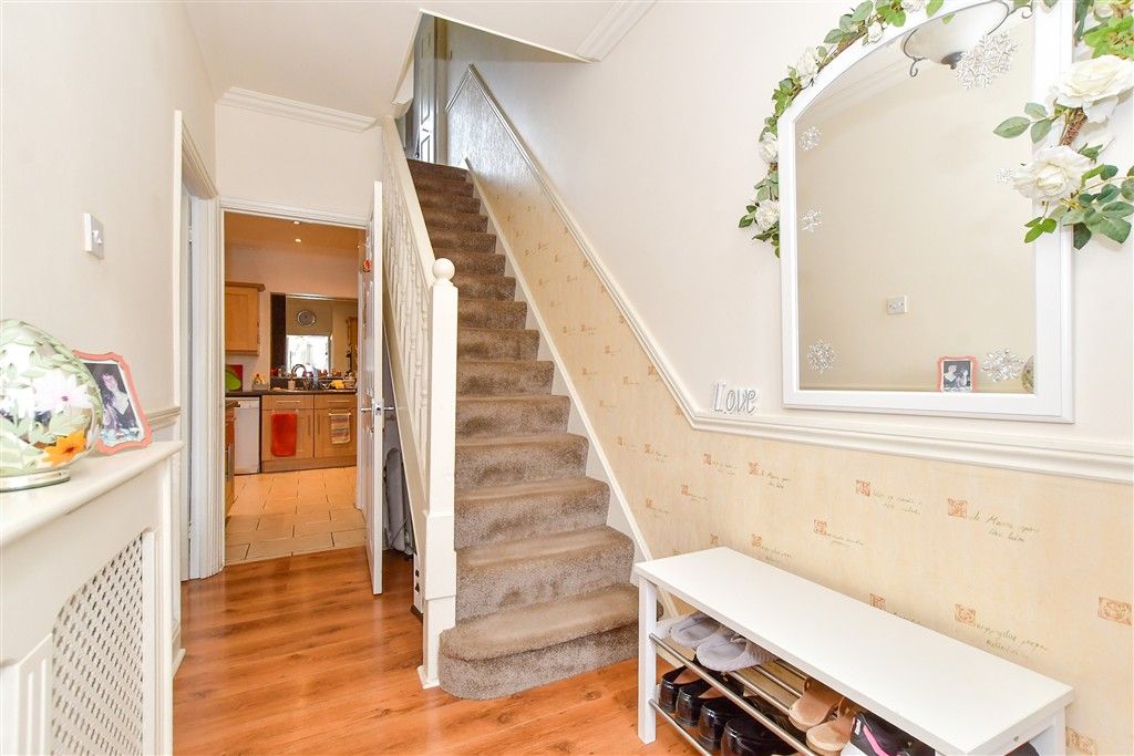 Property photo 3 of 17 Hallway