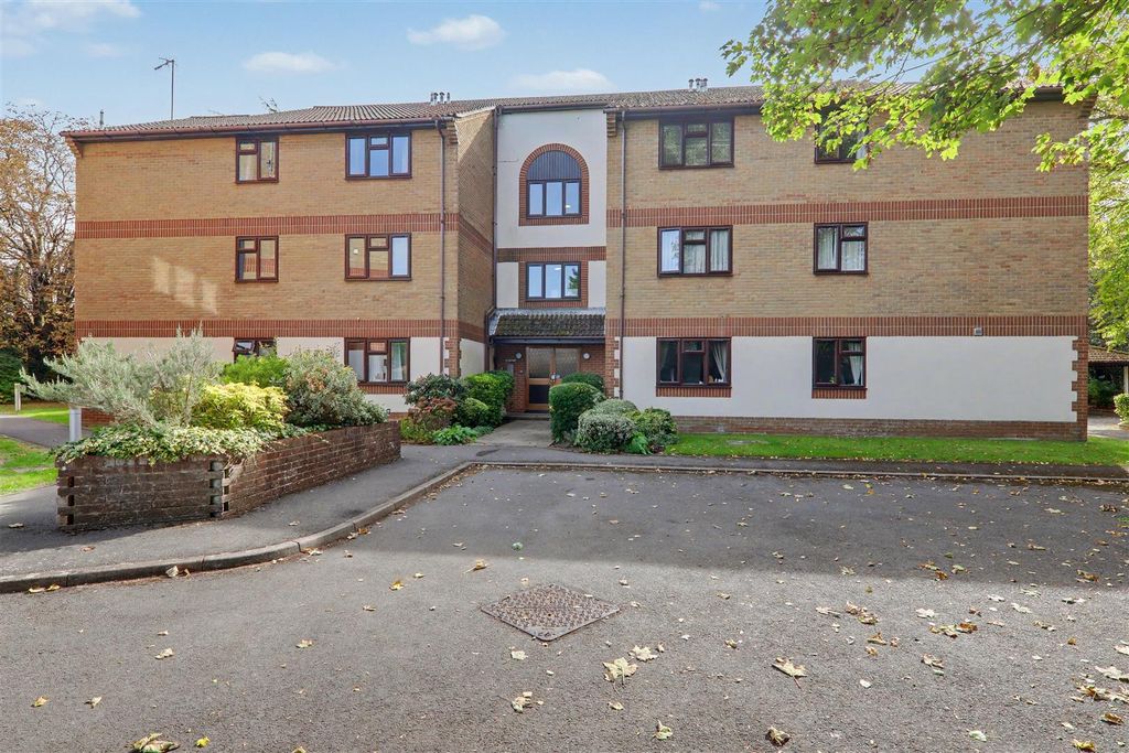 Property photo 1 of 13 Img_1933-Img_1935.Jpg