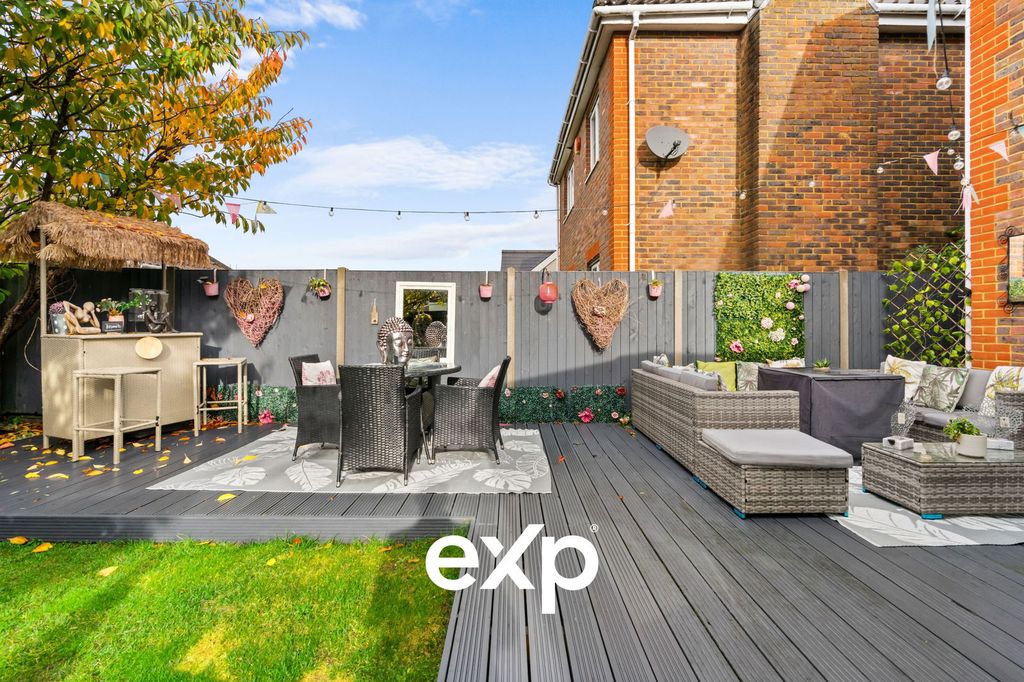 Property photo 1 of 29