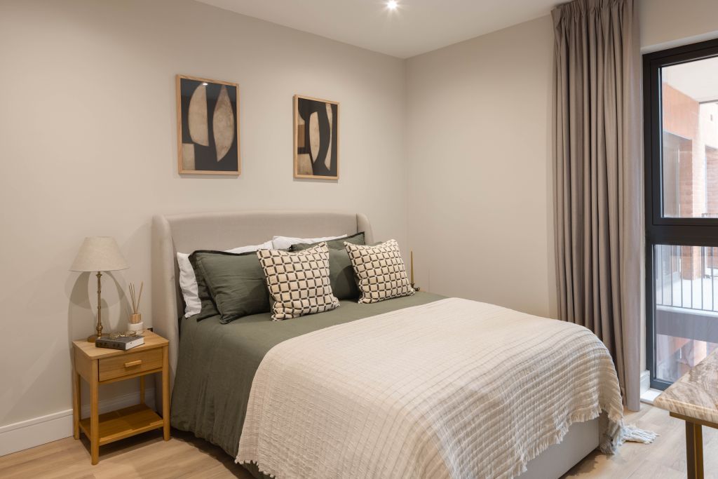 Property photo 3 of 5 Bedroom