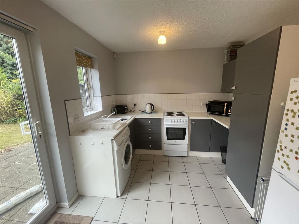 Property photo 2 of 11 155 Auck 5.Jpg