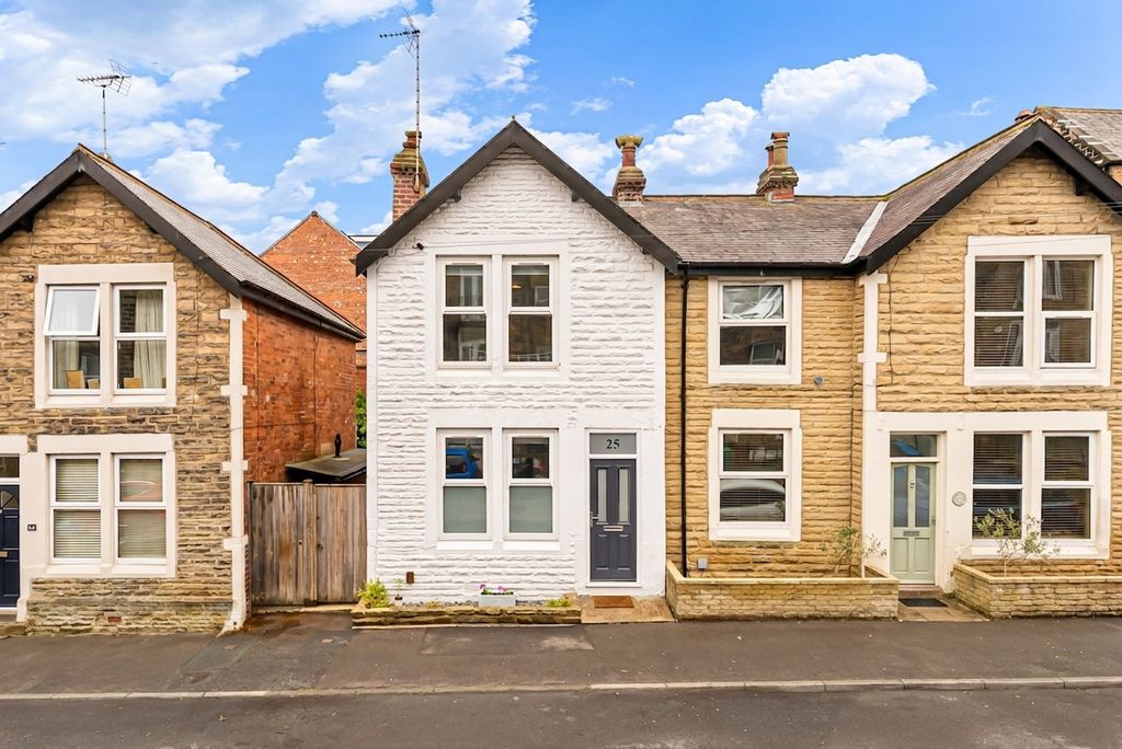 Property photo 1 of 24