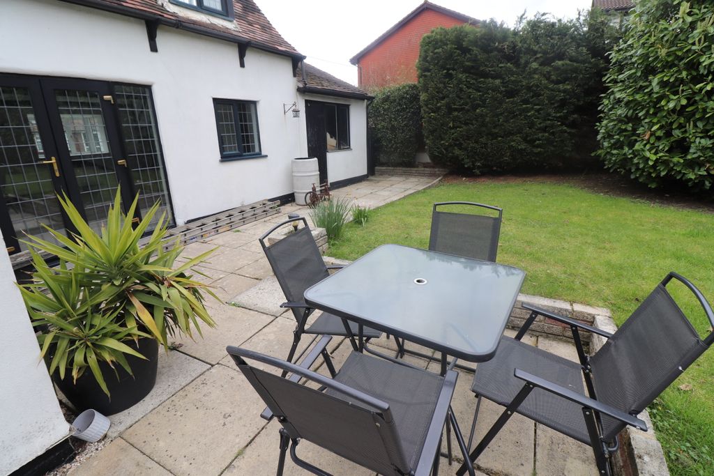 Property photo 3 of 21