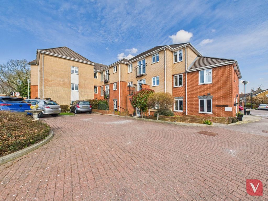 Property photo 1 of 16