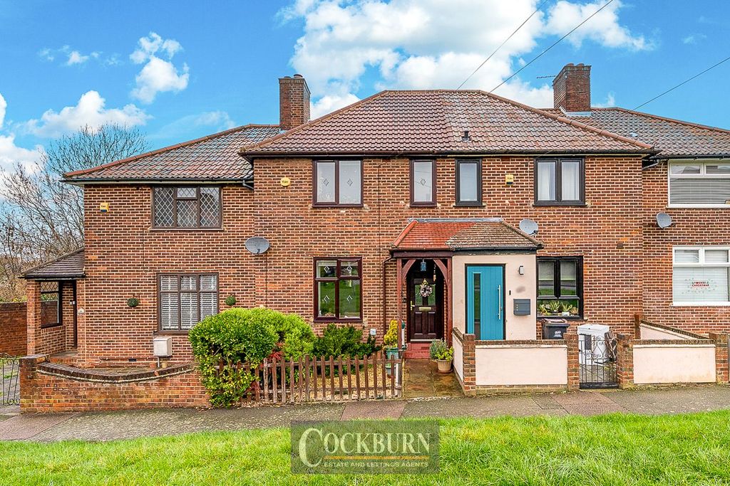 Property photo 1 of 17