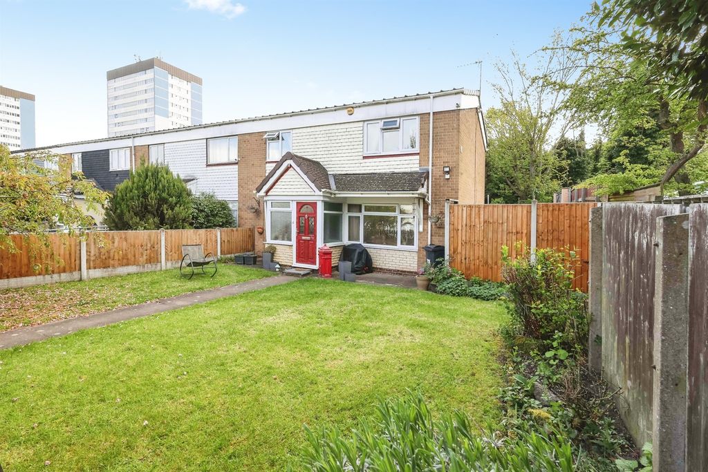 Property photo 1 of 11