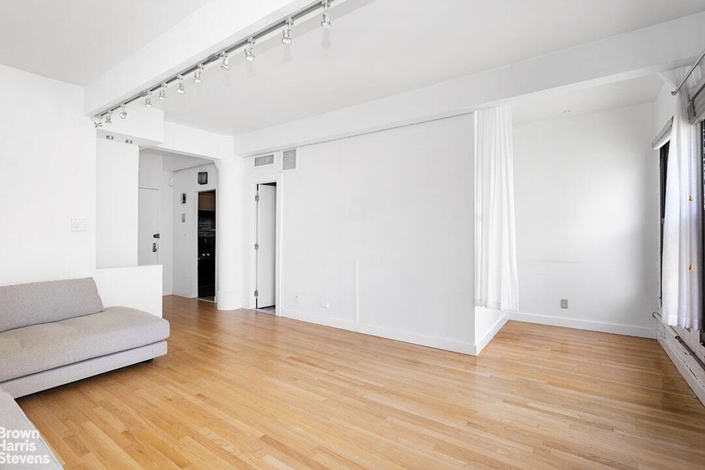 Property photo 2 of 8 <Alttext/>