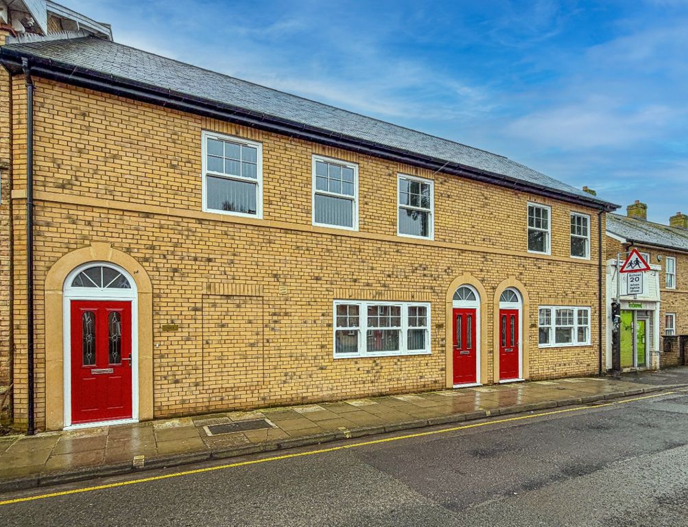 Property photo 1 of 12 4927791