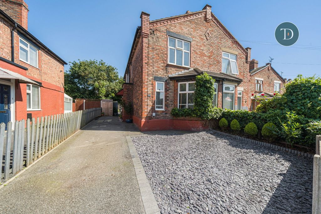 Property photo 1 of 24