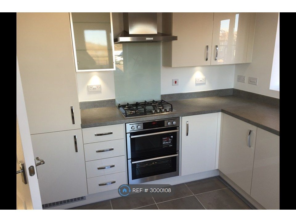 Property photo 2 of 8 Kitchen Actual View