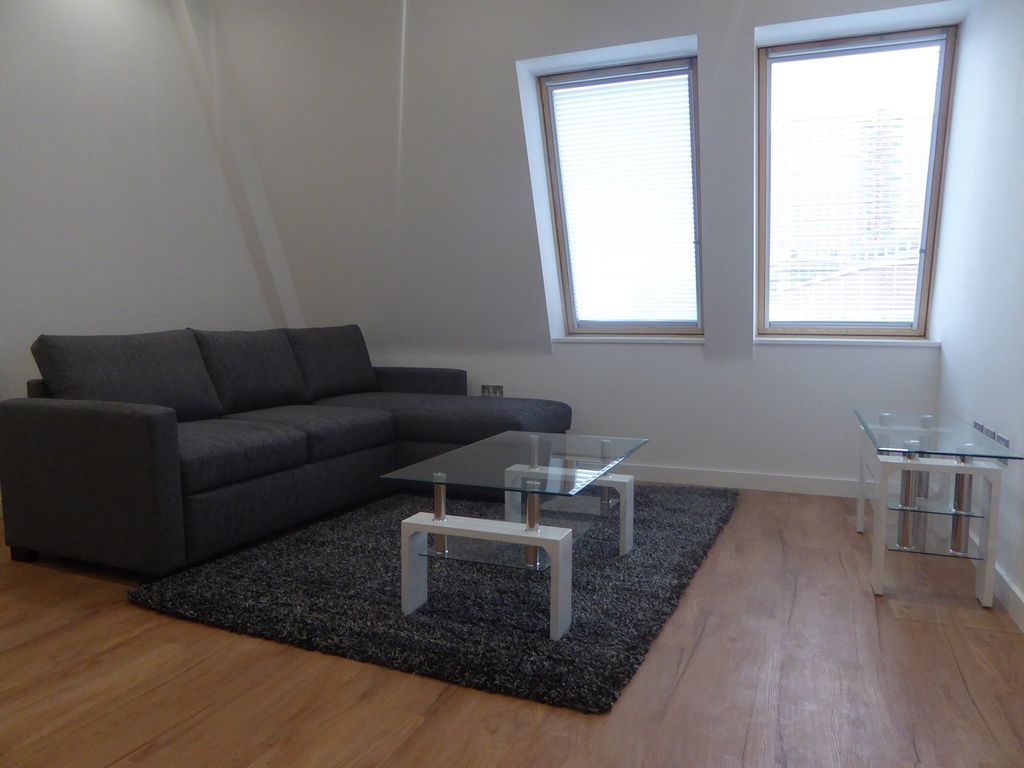 Property photo 2 of 5 Living Room