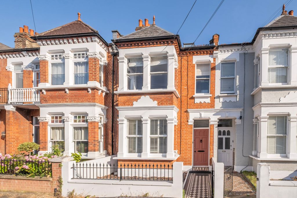 Property photo 1 of 13