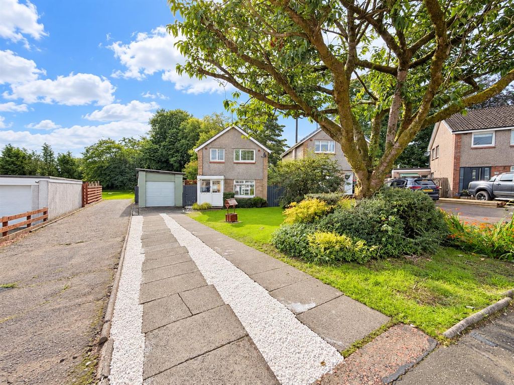 Property photo 1 of 38 External