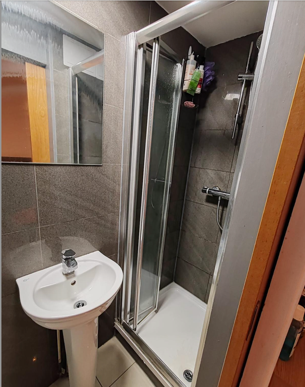 Property photo 3 of 3