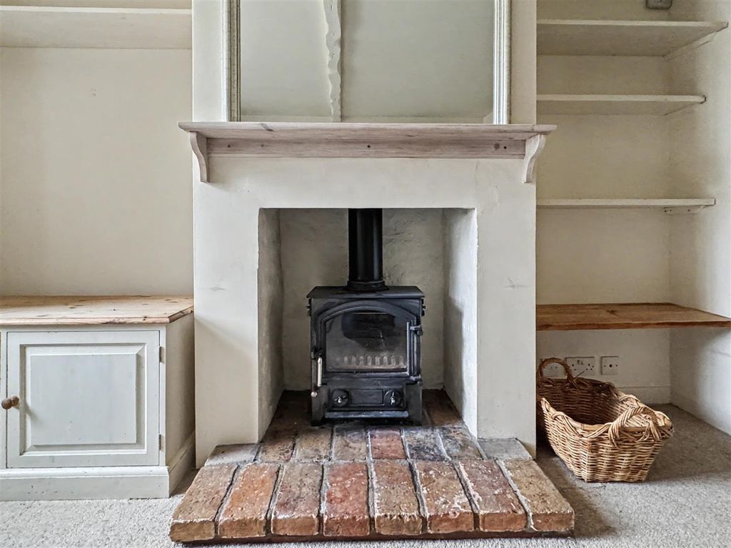 Property photo 3 of 10 Tempimagecckndw.Jpeg