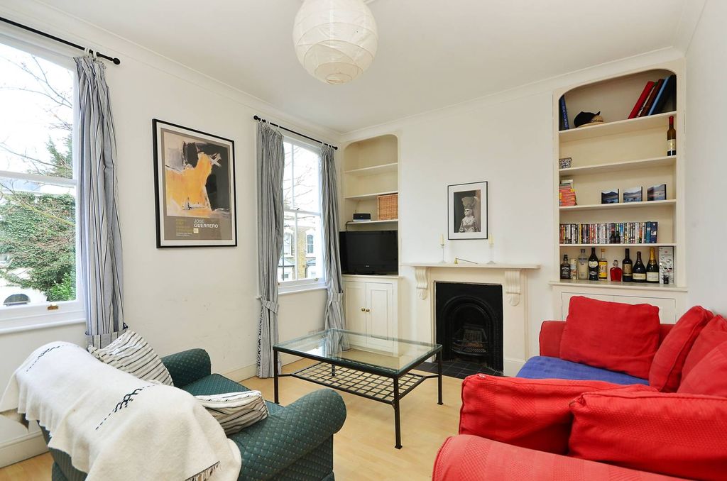 Property photo 2 of 9