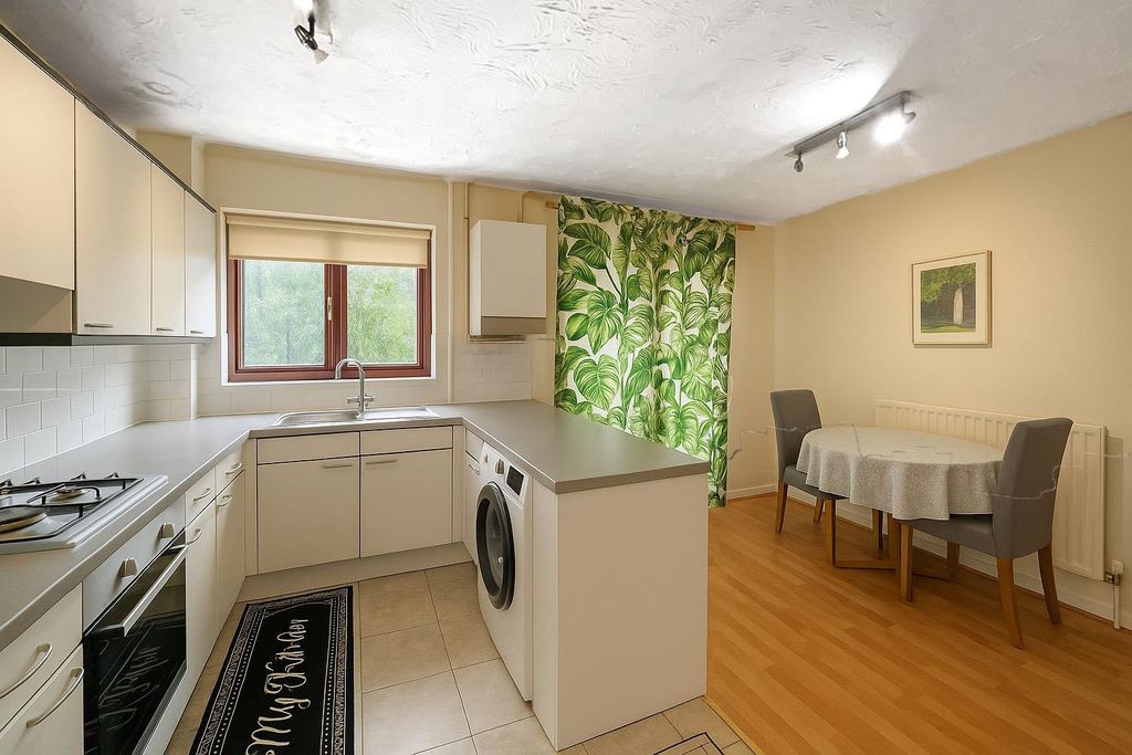 Property photo 2 of 8 A5Rgcfntaeuy4Gasqdnnsw.Png
