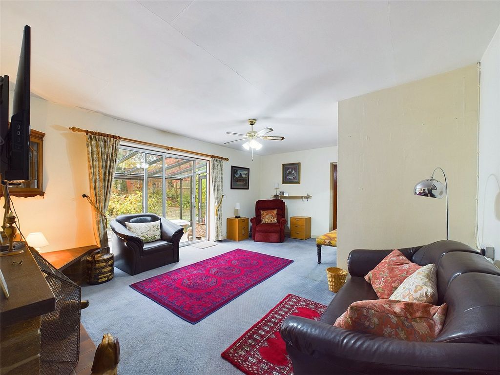 Property photo 3 of 36 Picture No. 09