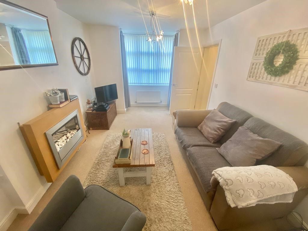 Property photo 3 of 24 Image