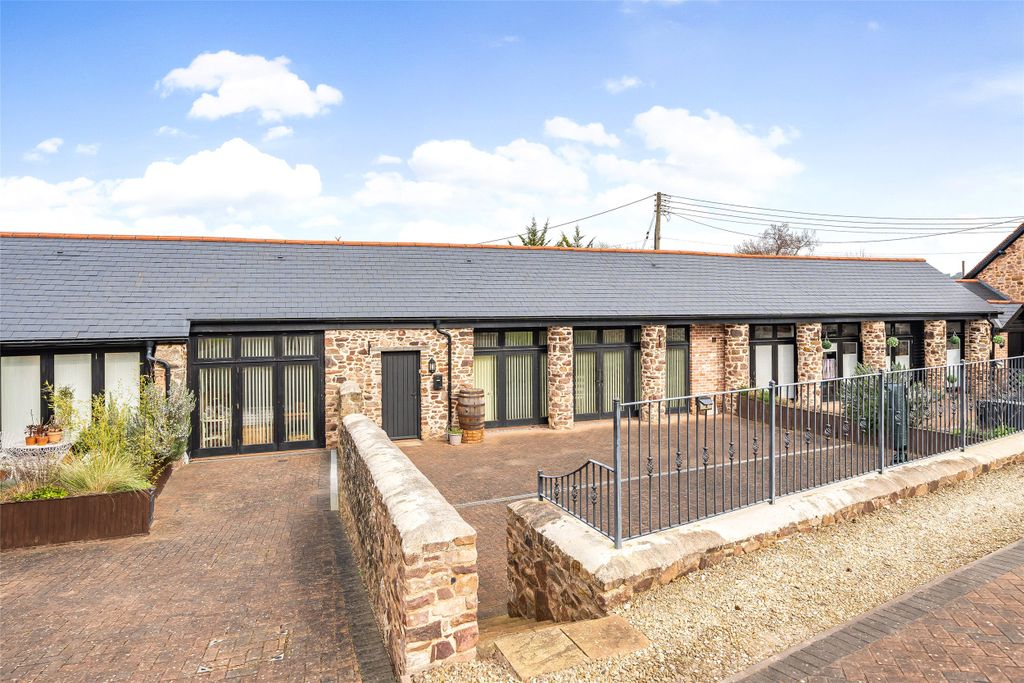 Property photo 1 of 13 1 - Picture No. 01