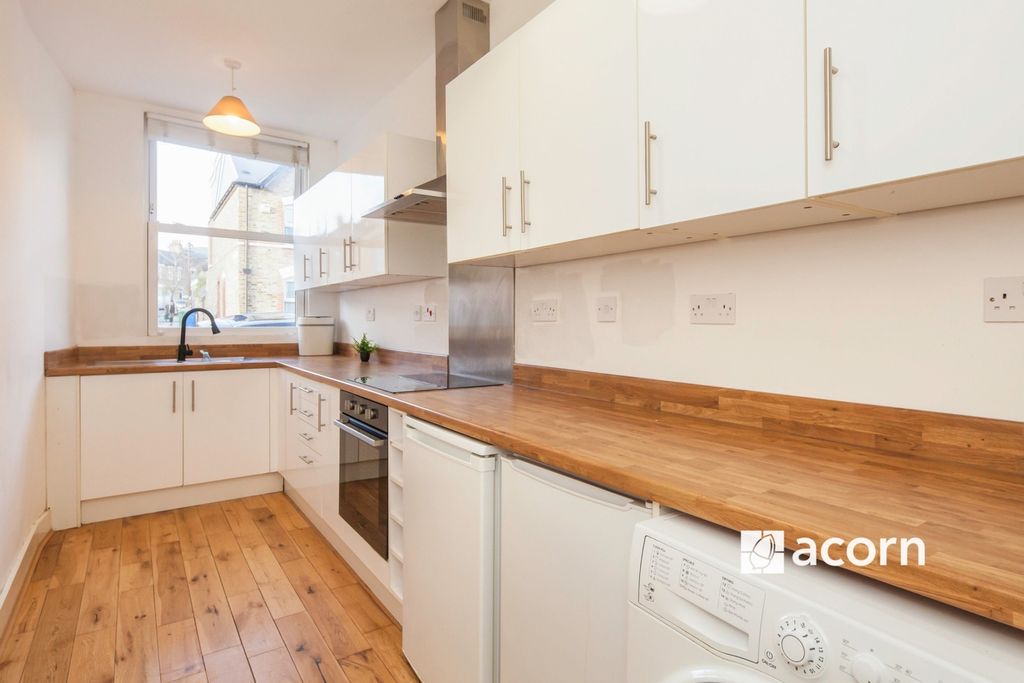 Property photo 2 of 10 9B9573Cb-17cd-F01...