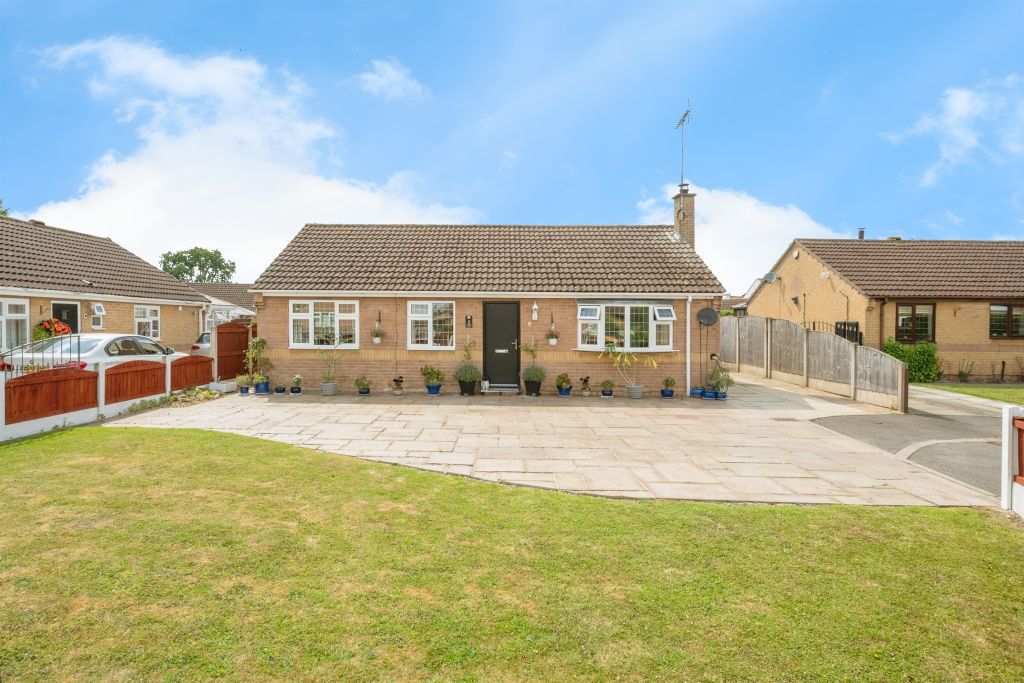 Property photo 1 of 17