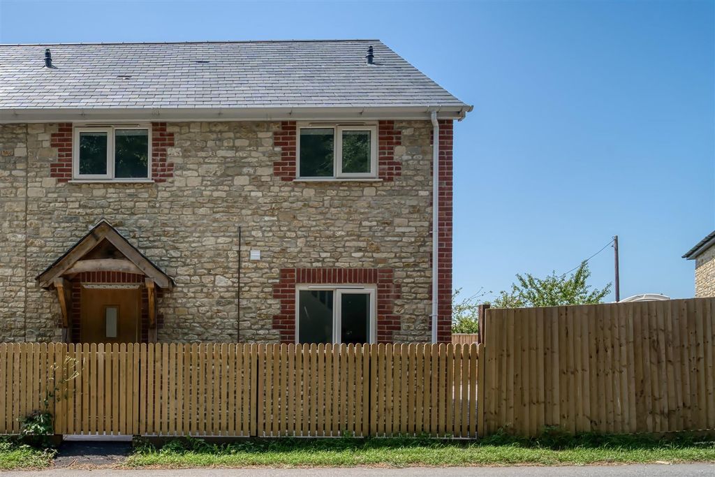 Property photo 1 of 8 Front