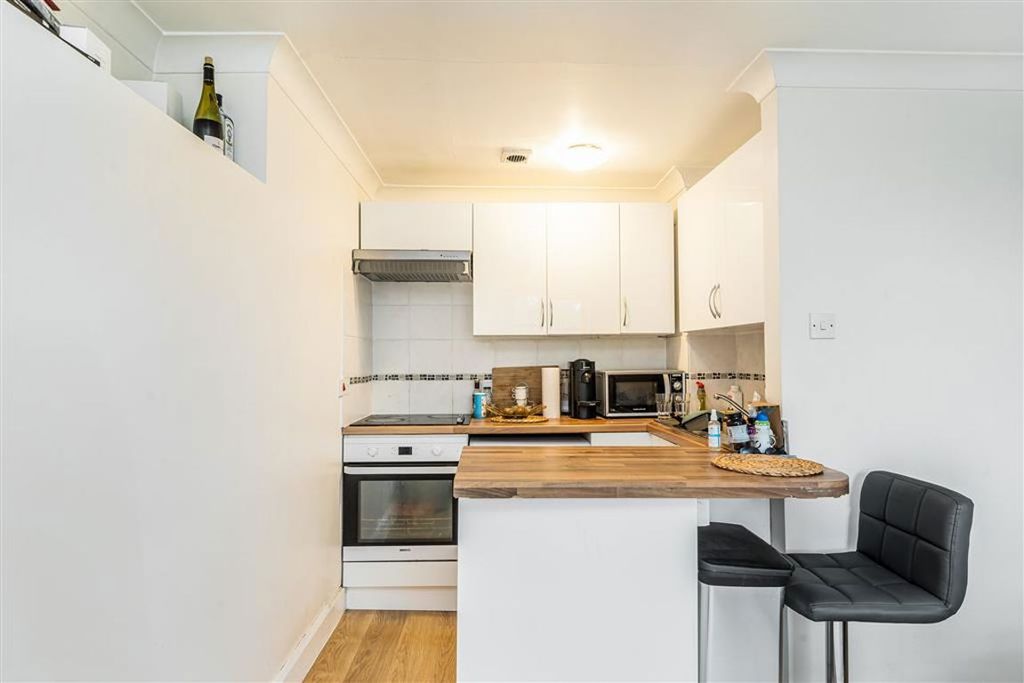 Property photo 3 of 4