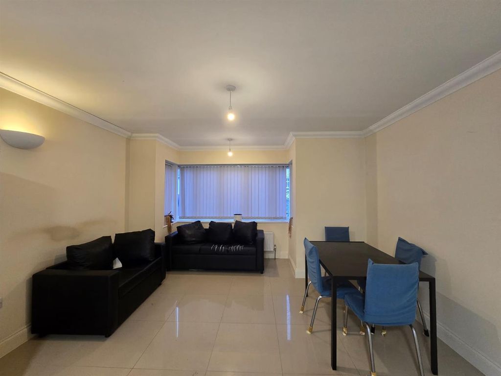 Property photo 3 of 7 Whatsapp Image 2026-01-15 At 15.00.56 (1).Jpeg