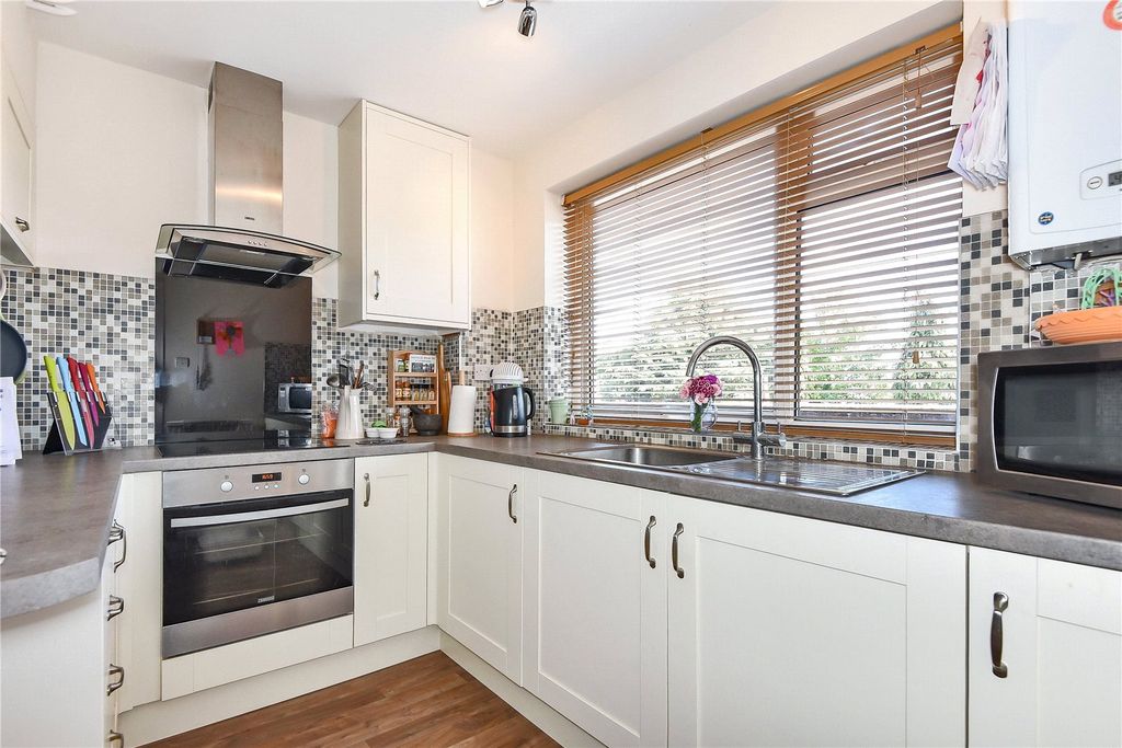 Property photo 2 of 9 Picture No. 09