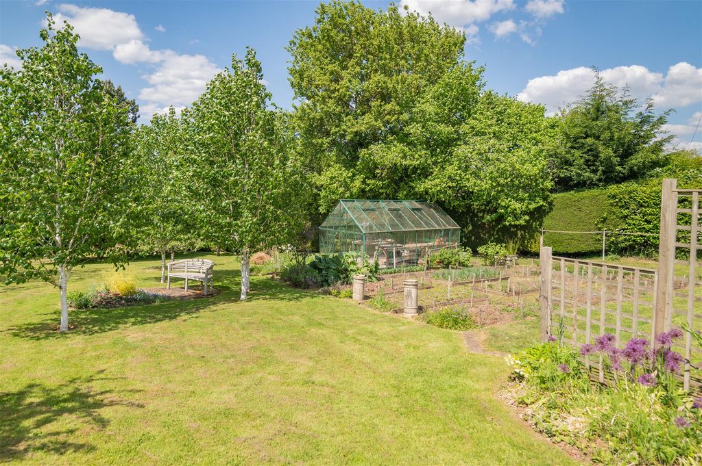 Property photo 3 of 55