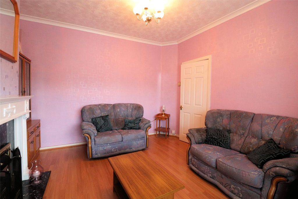 Property photo 3 of 20 Picture No. 31