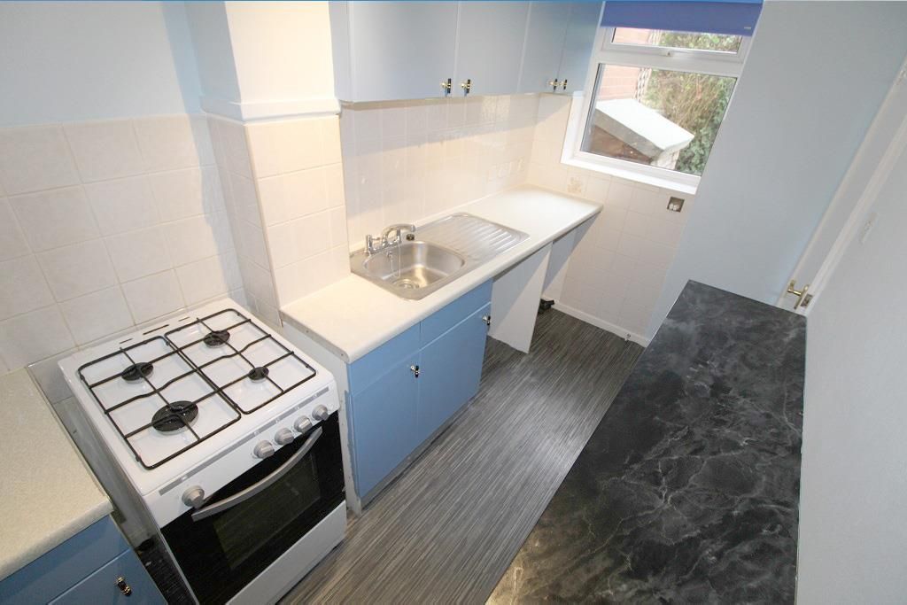 Property photo 2 of 11 Kitchen.Jpg