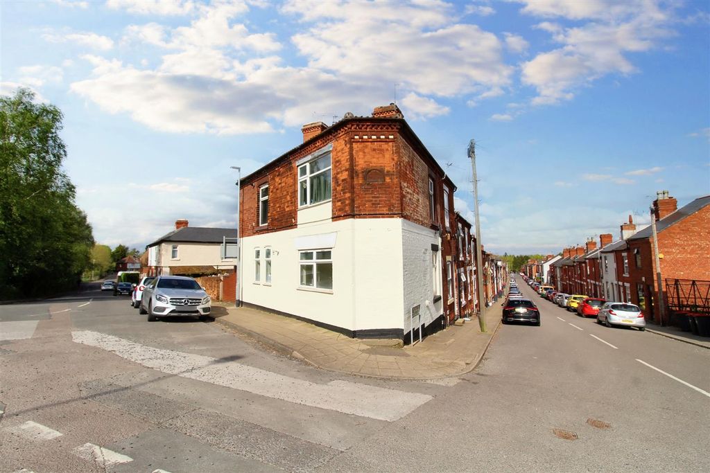 Property photo 1 of 8 External 1.Jpg