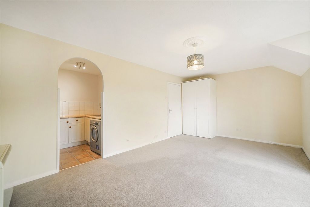 Property photo 2 of 10 Picture No. 07