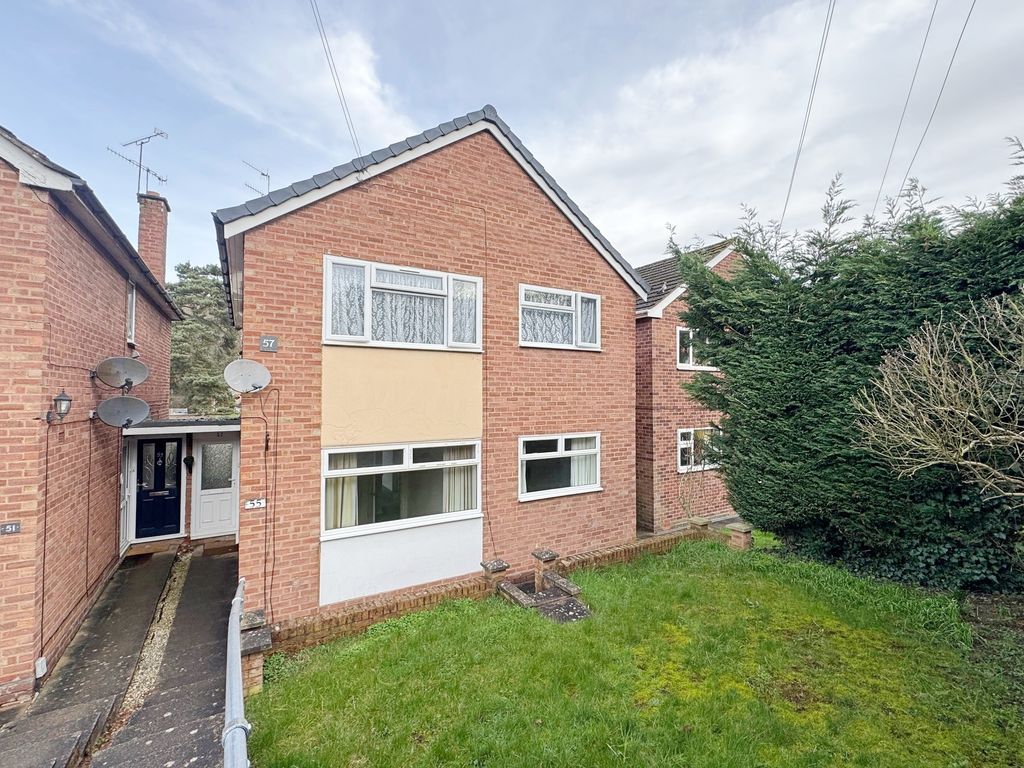 Property photo 1 of 10 Front