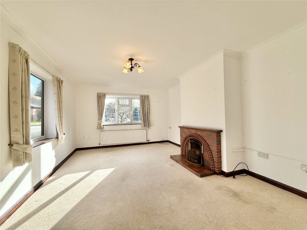 Property photo 2 of 21 Picture No. 09