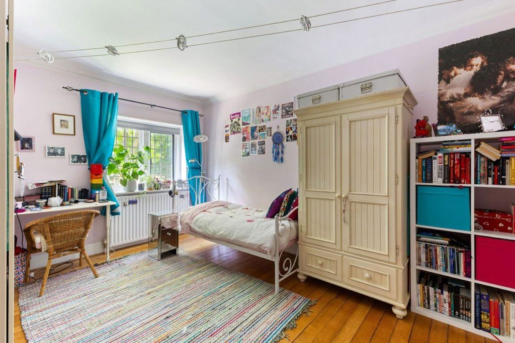 Additional image 11 of 6 bed semi-detached house to rentBrittains Lane TN13