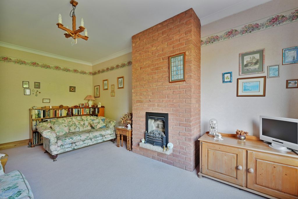 Property photo 3 of 20 Dsc03156