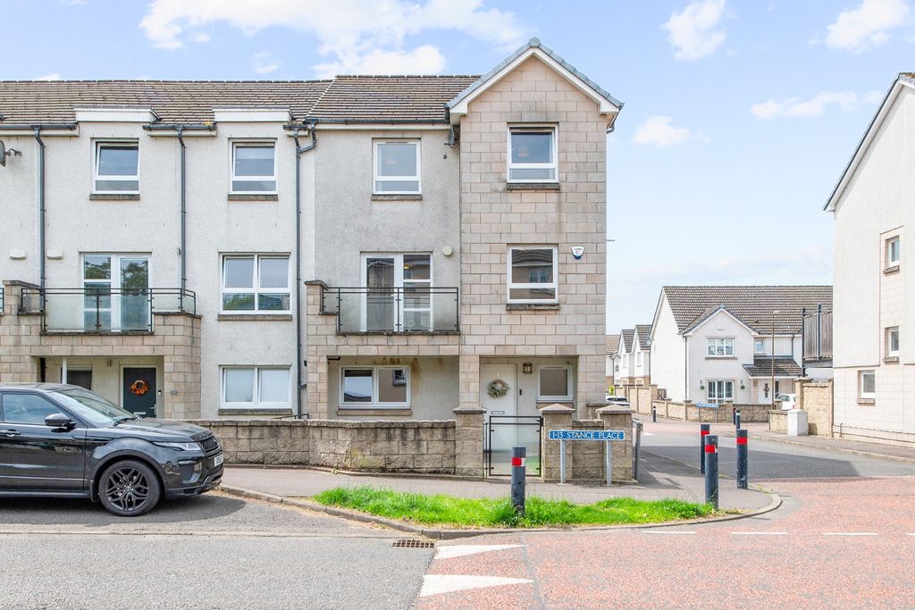 Property photo 1 of 35 5260090