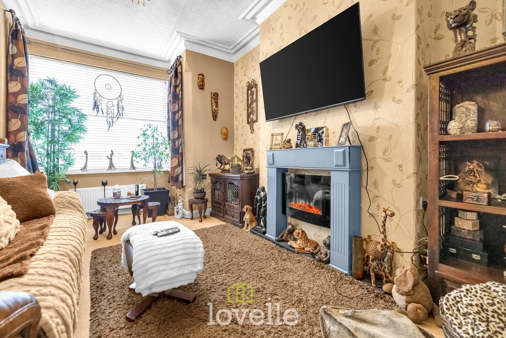 Property photo 3 of 28