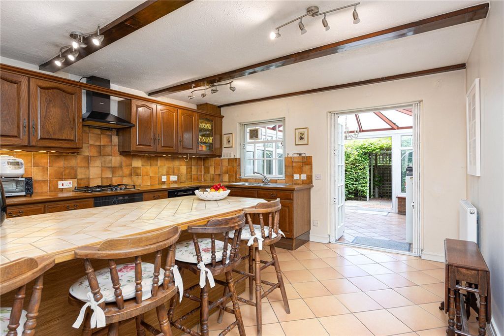 Property photo 2 of 11 Picture No. 07