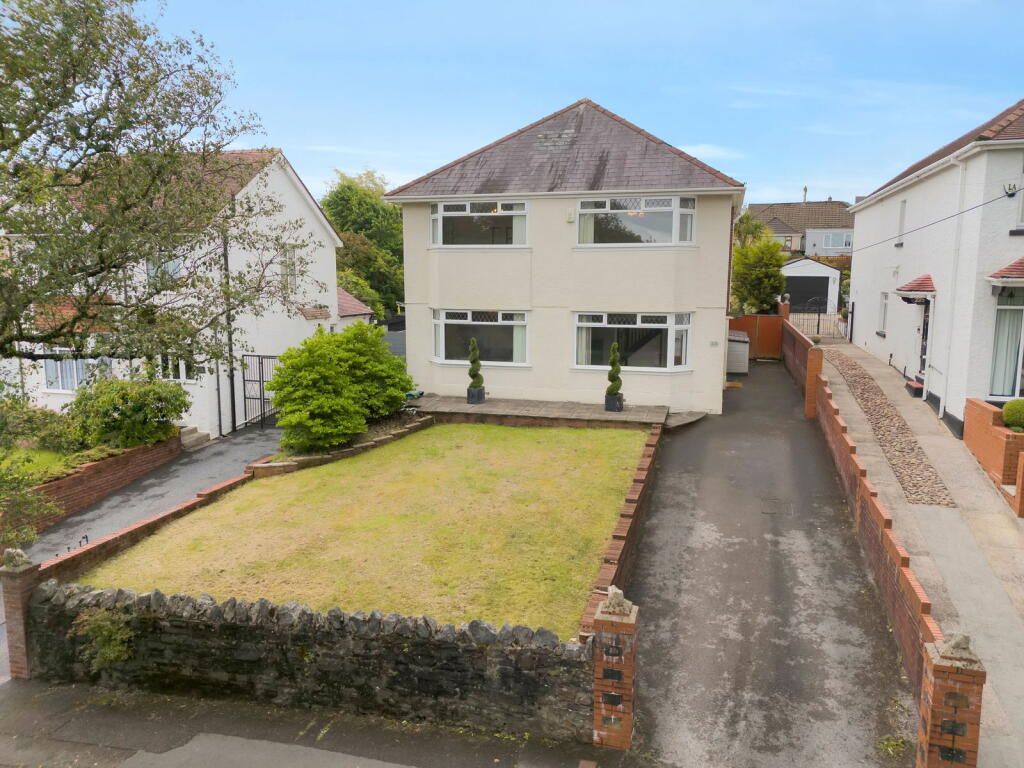 Property photo 1 of 41