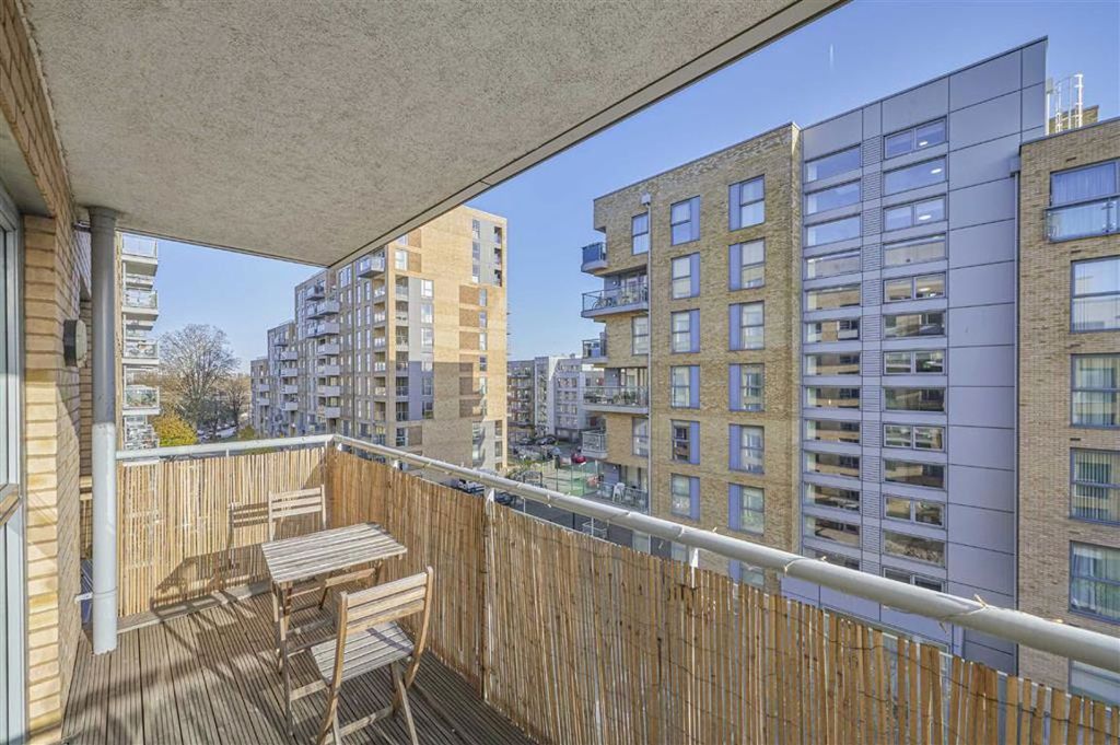 Property photo 3 of 6