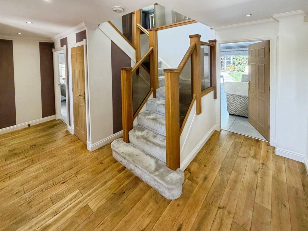 Property photo 3 of 64 2B6c578d--4E84-8C1E-71D58A255E1B-49257-000013Dfd56